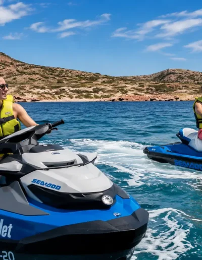 Turismo activo en La Manga con motos de agua